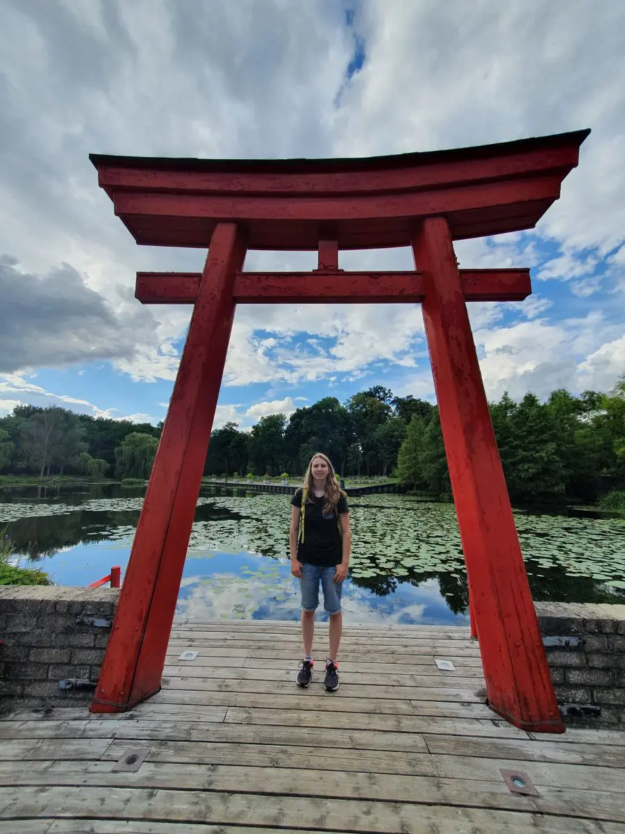 Torii Gate Kasteeltuinen Arcen Provincie Limburg