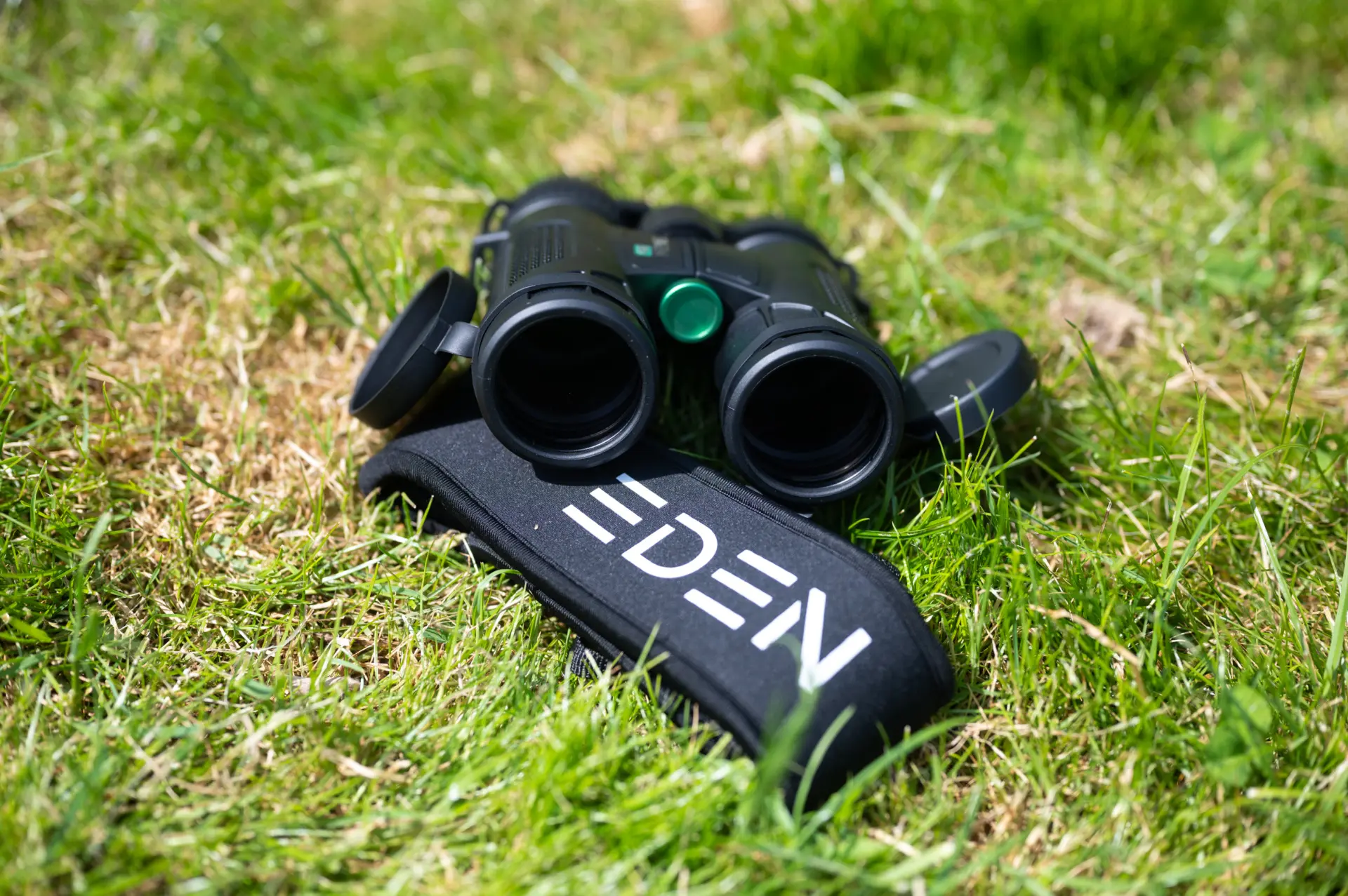 Verrekijker Eden 42x10 ED