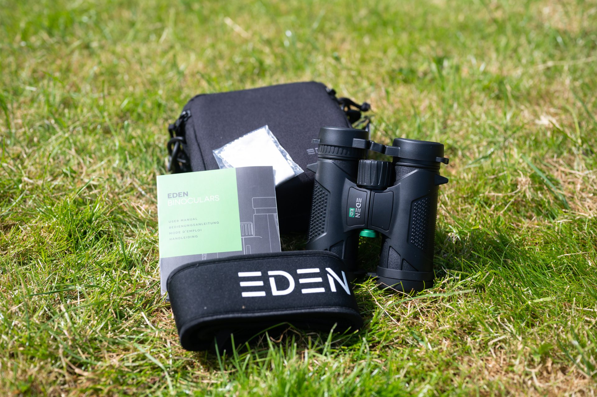 Accessoires van de verrekijker Eden 42x10 ED